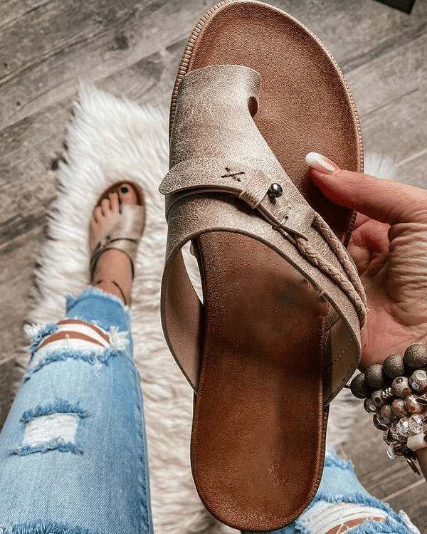 OLIVIA | Orthopedic Sandals (50% off)